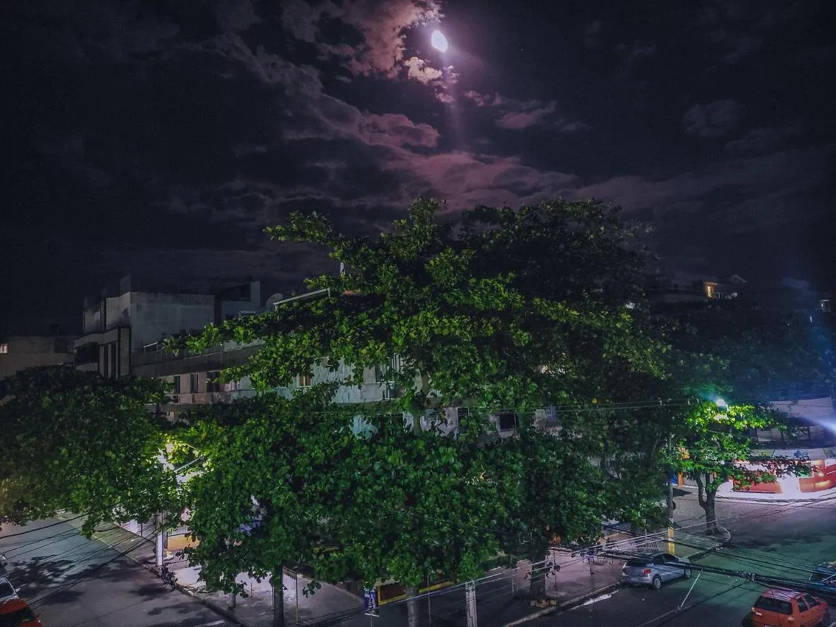 Apartamento No Centro De Cabo Frio