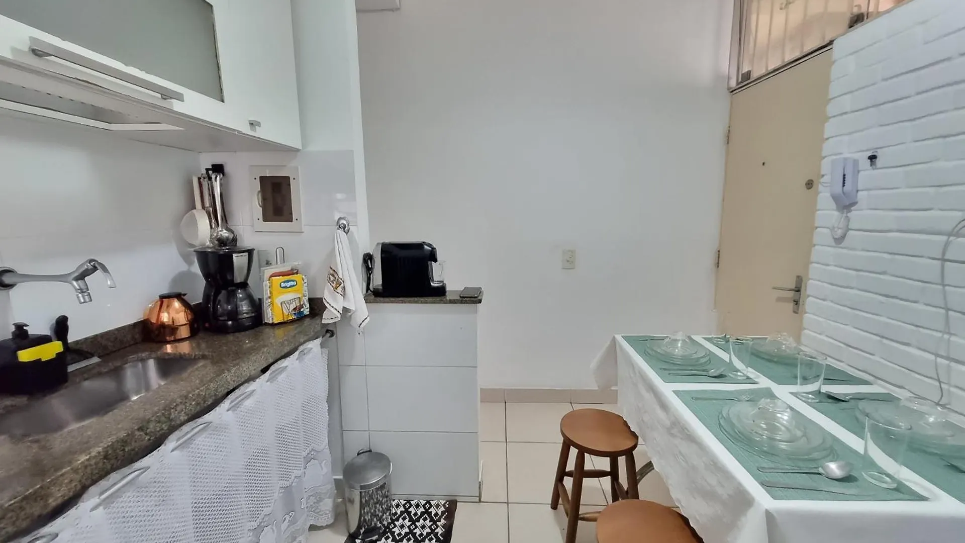 Apartamento No Centro De Cabo Frio Brazil